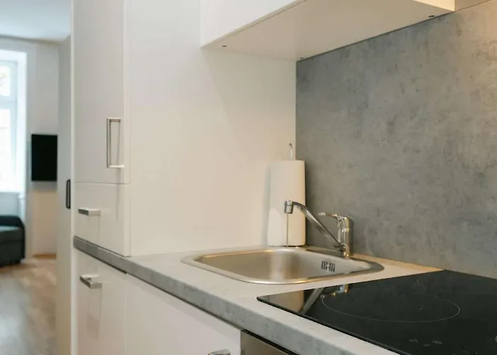 Appartamento Comfy For 2-4 Quiet & Close To Metro Vienna