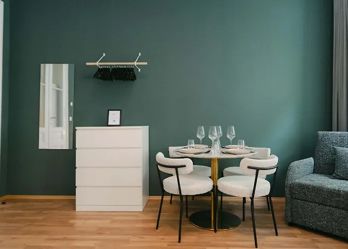Comfy For 2-4 Quiet & Close To Metro * Vienna