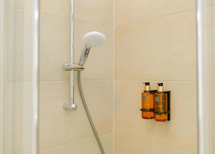 Comfy For 2-4 Quiet & Close To Metro Appartamento Vienna