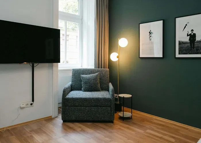 Comfy For 2-4 Quiet & Close To Metro * Vienna